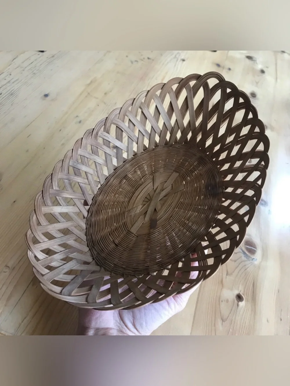 Shallow Oval Bread or Fruit Basket